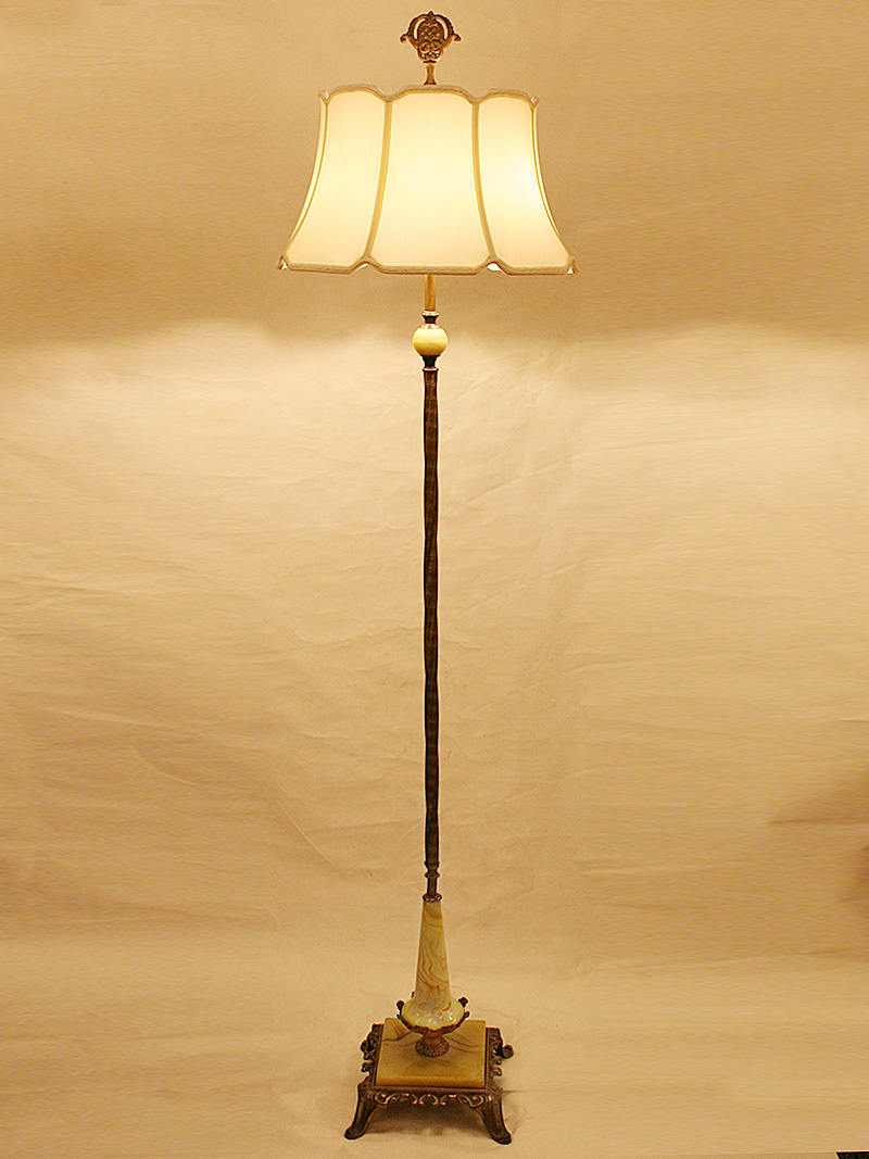 Akro Agate Slag Glass Deco Floor Lamp, c. 1930